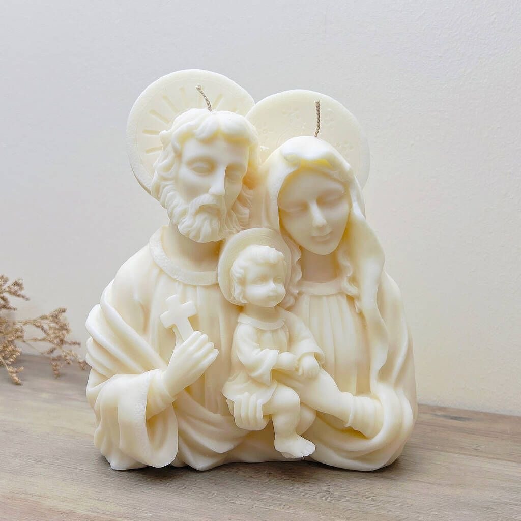 Holy Family Candle, Mary Joseph and Baby Jesus Wax Figure, Christian Home Decor, Catholic Gift – Nativity Christmas Candle CDLAF02